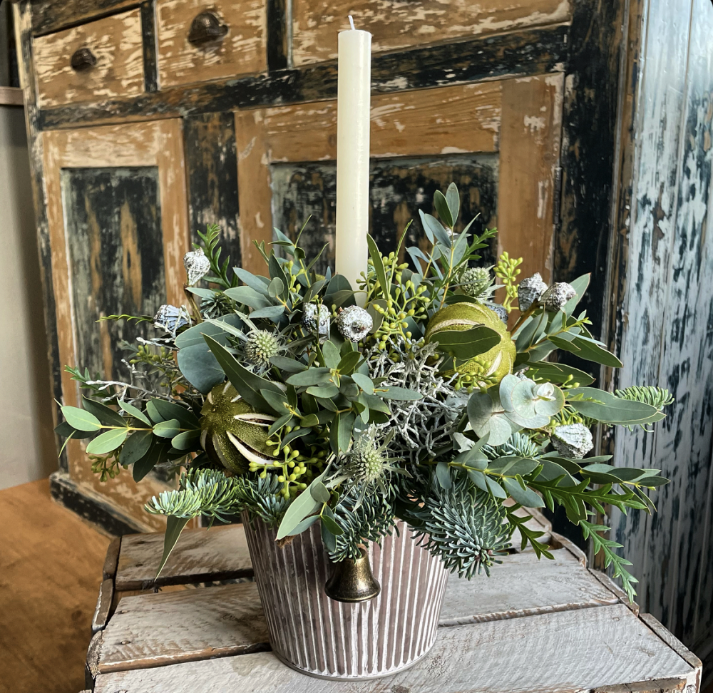 White Christmas | Festive Flowers