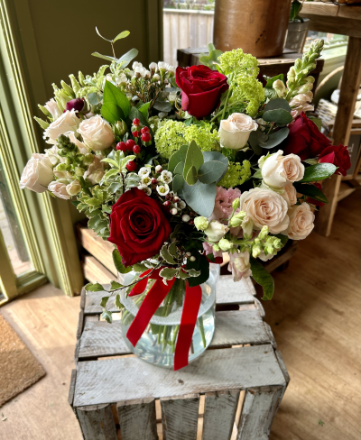 Valentines Day Vase Arrangement | Sorrel and Sage Florist - Send a special bouquet to your Valentine from your local, independent florist, based in Parbold. Delivery available to Appley Bridge, Wrightington, Skelmersdale, Shevington & more.